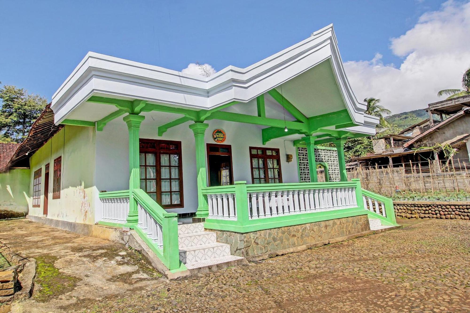 Spot On 91214 Desa Wisata Pandean Hotel Trenggalek Екстериор снимка